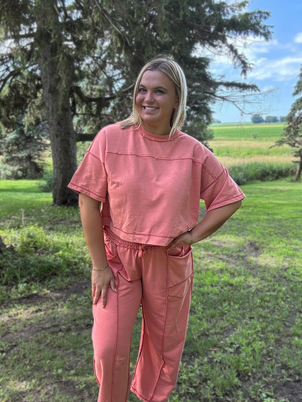 Coral Cropped Easy Set