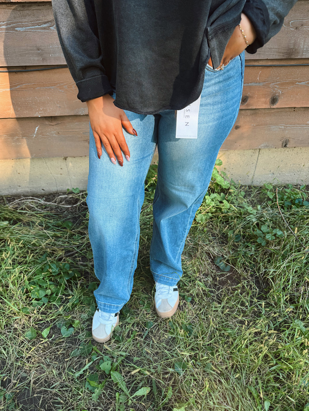 Risen High Rise Wide Baggy Jeans