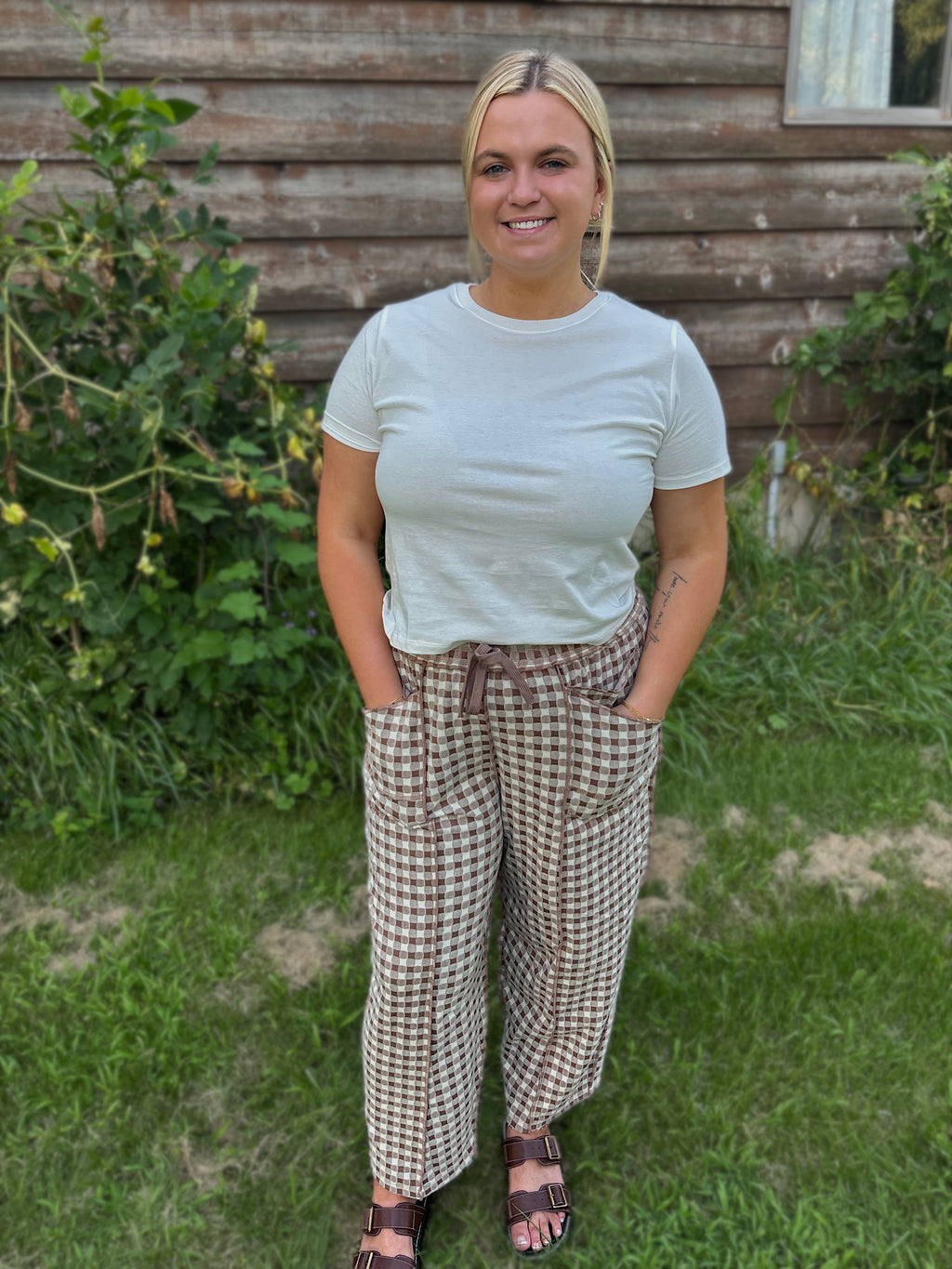 Mocha Market Barrel Pants