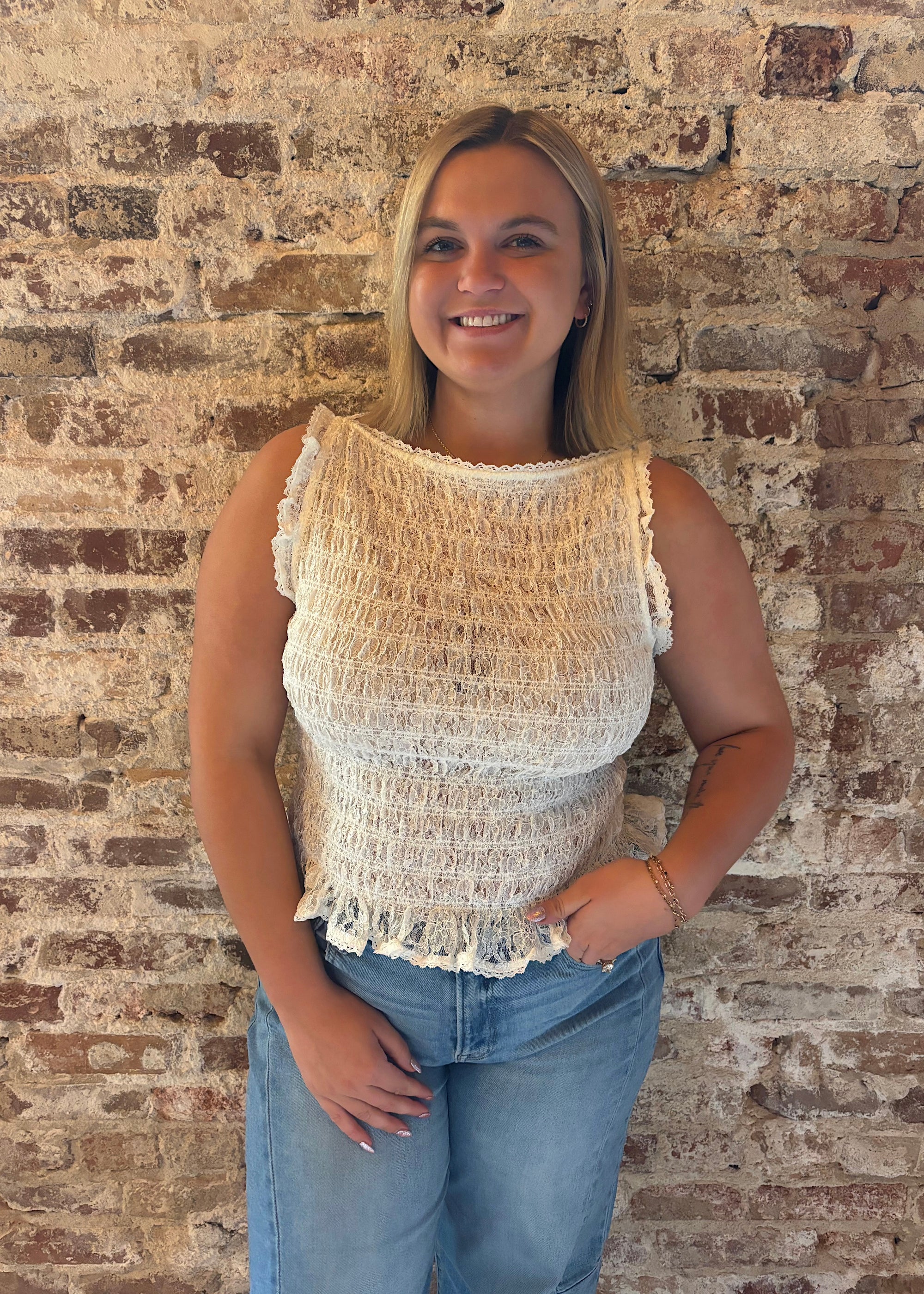 Sweet Lace Trim Sleeveless Top