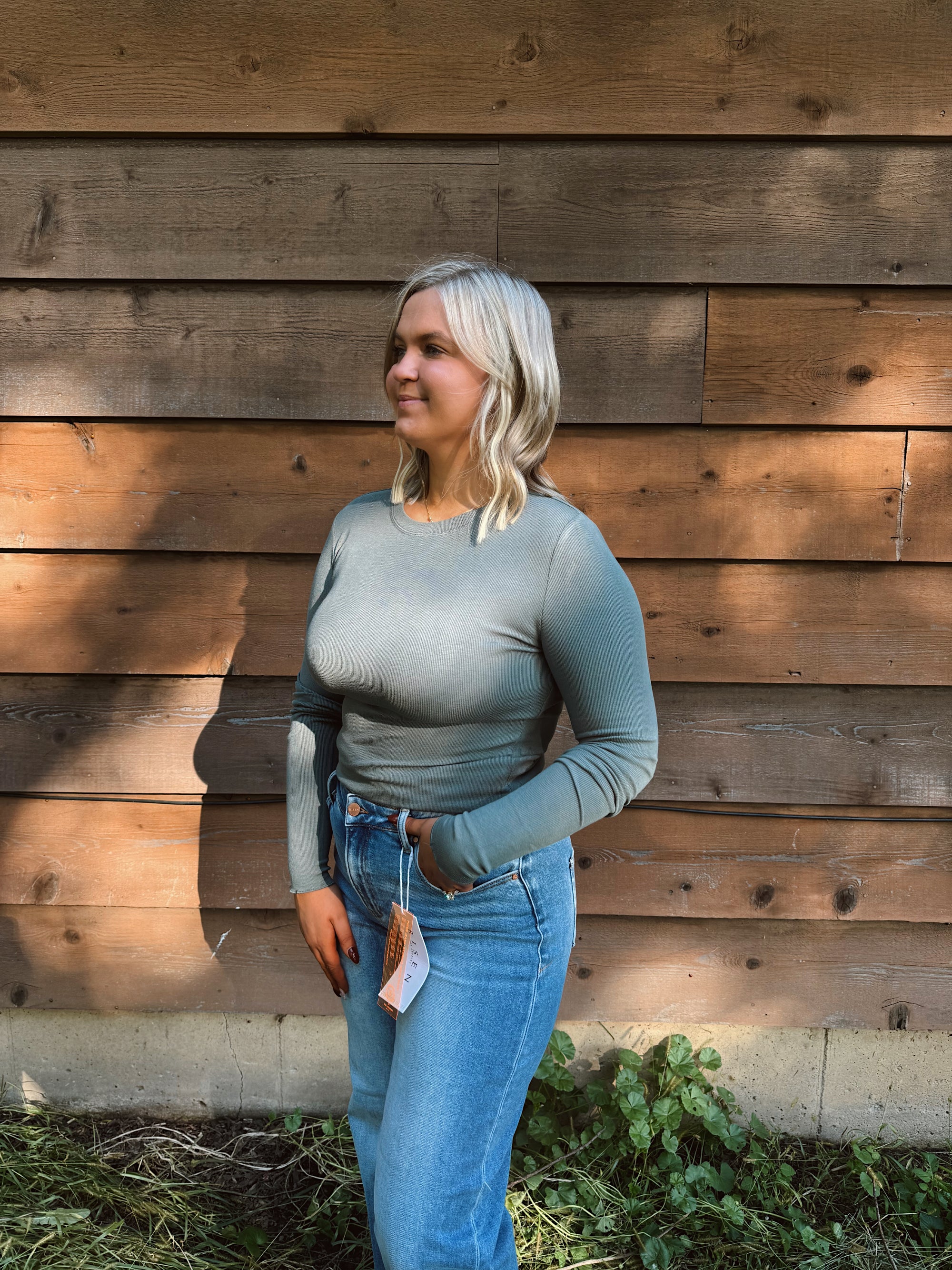 Everyday Essential Ribbed T. Green Long Sleeve