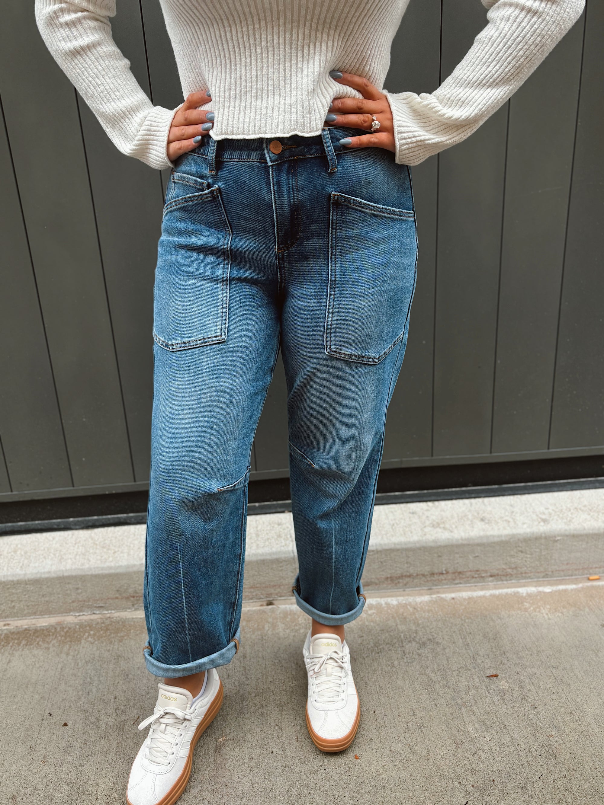 Risen Mid Rise Patch Pocket Barrel- Medium