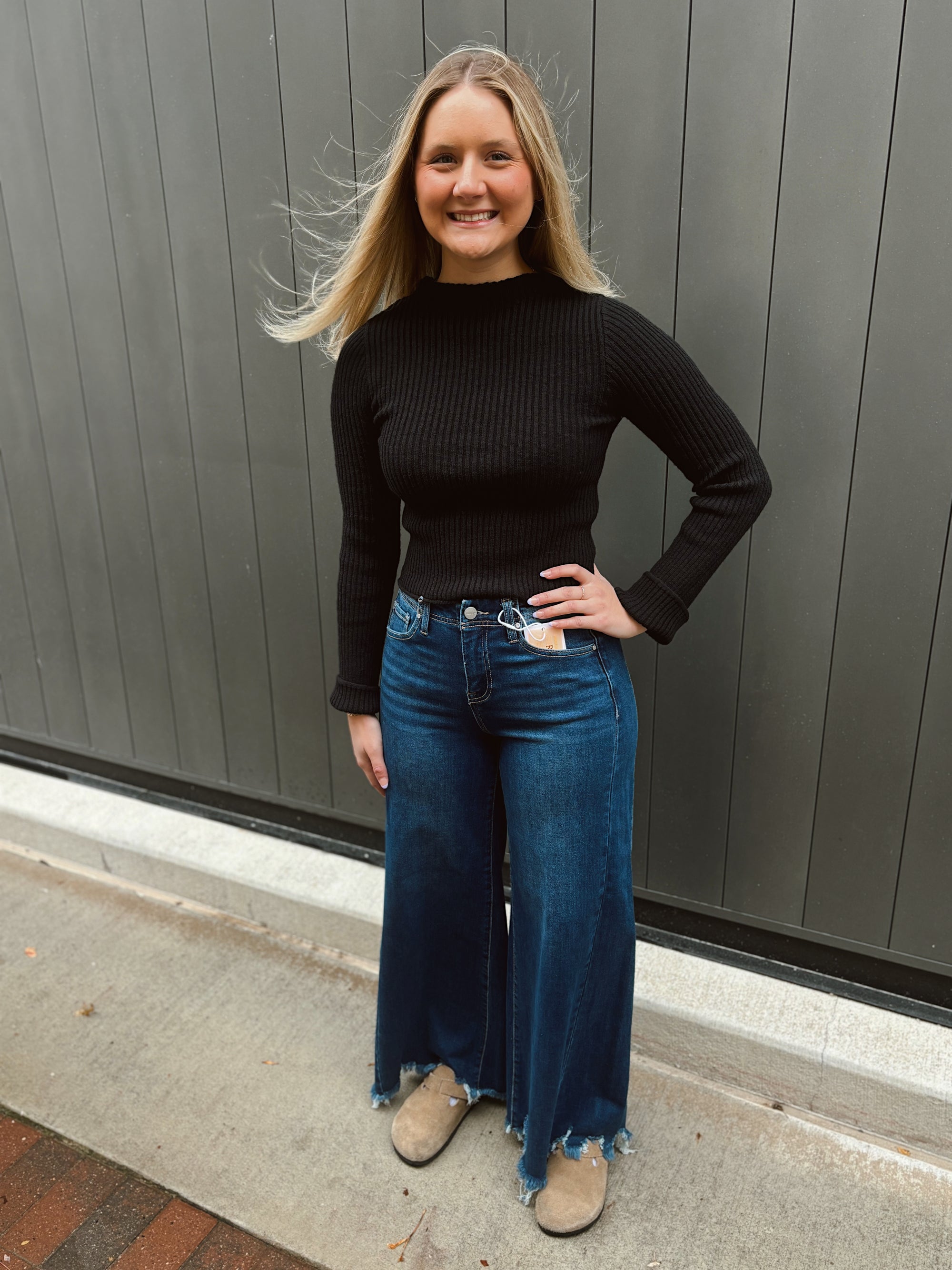 Risen High Rise Wide Fray Ankle- Dark