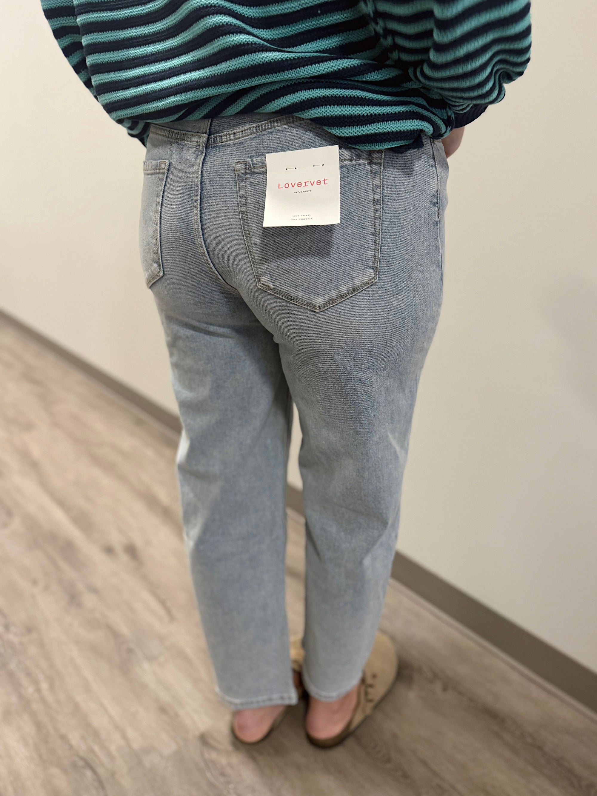 Vervet High Rise Light Wash Barrel Jeans